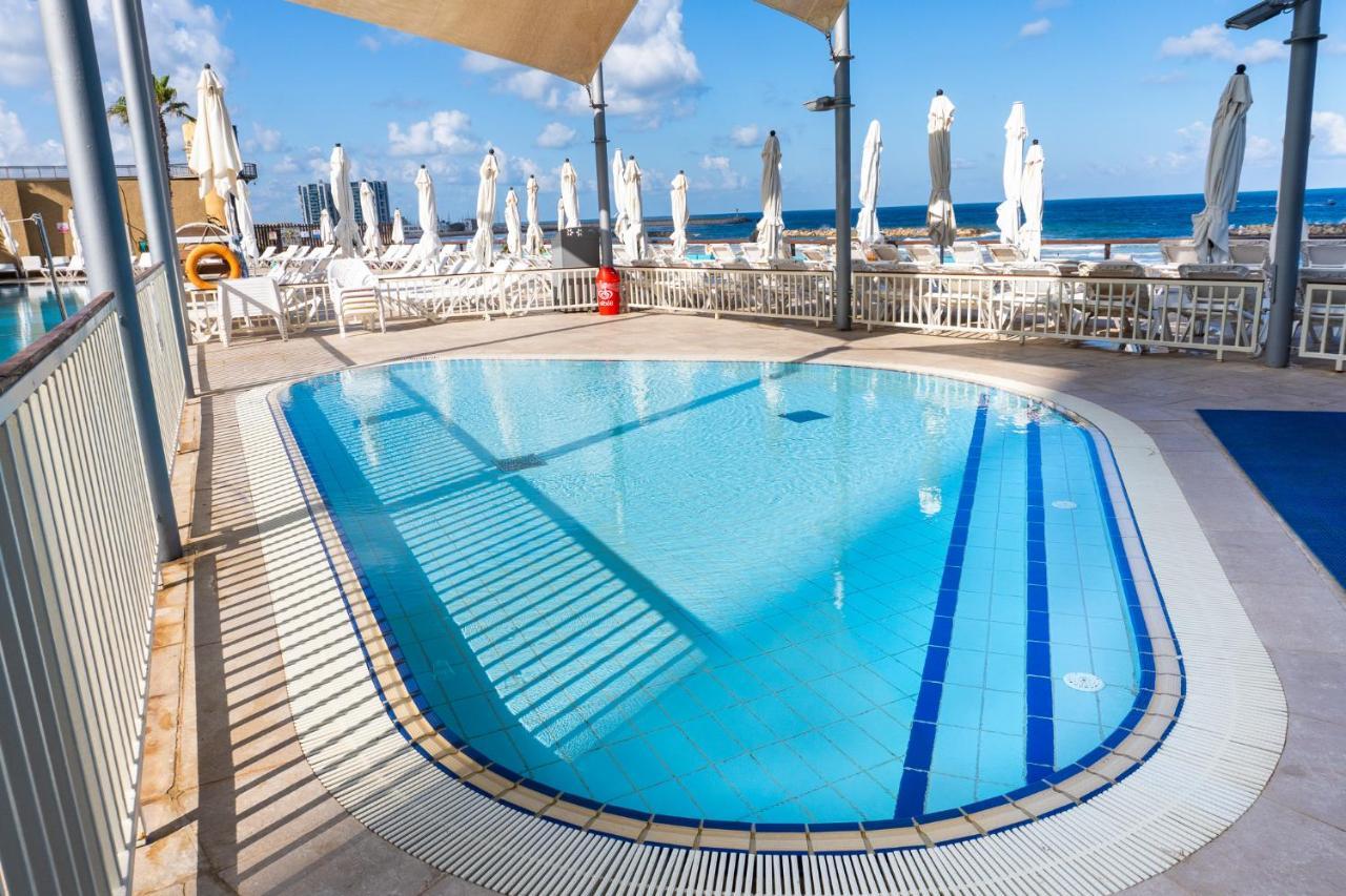 Beachfront Boutique Apartment Herzelia Extérieur photo